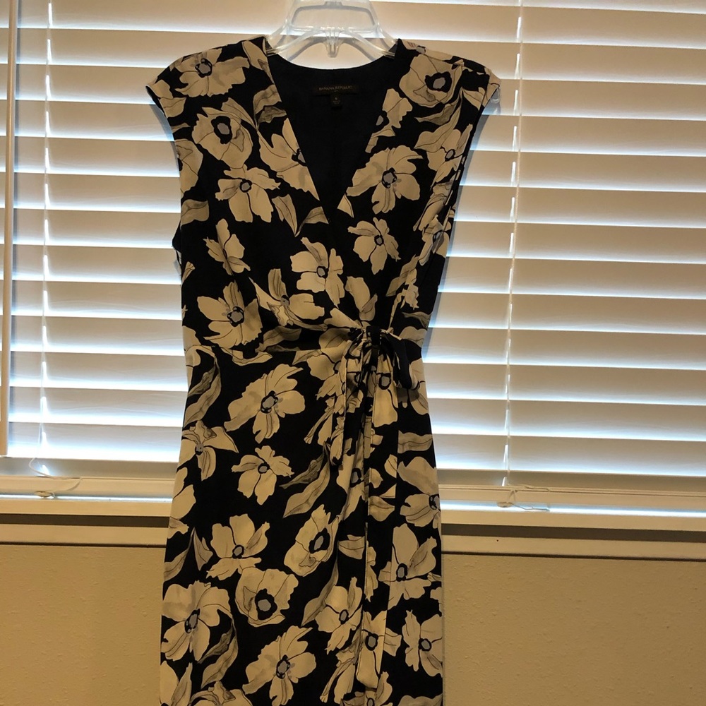 Banana Republic dress